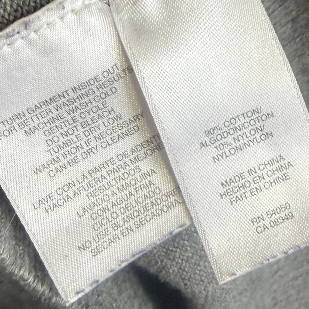 Beautiful Jones New York Gray Button-Front Shawl Collar Cardigan Petite Medium. - Picture 4 of 5